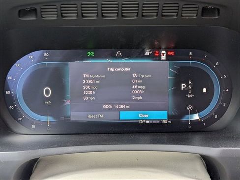 Certified 2025 Volvo XC90 B6 Plus w/ Protection Package Premier image 17