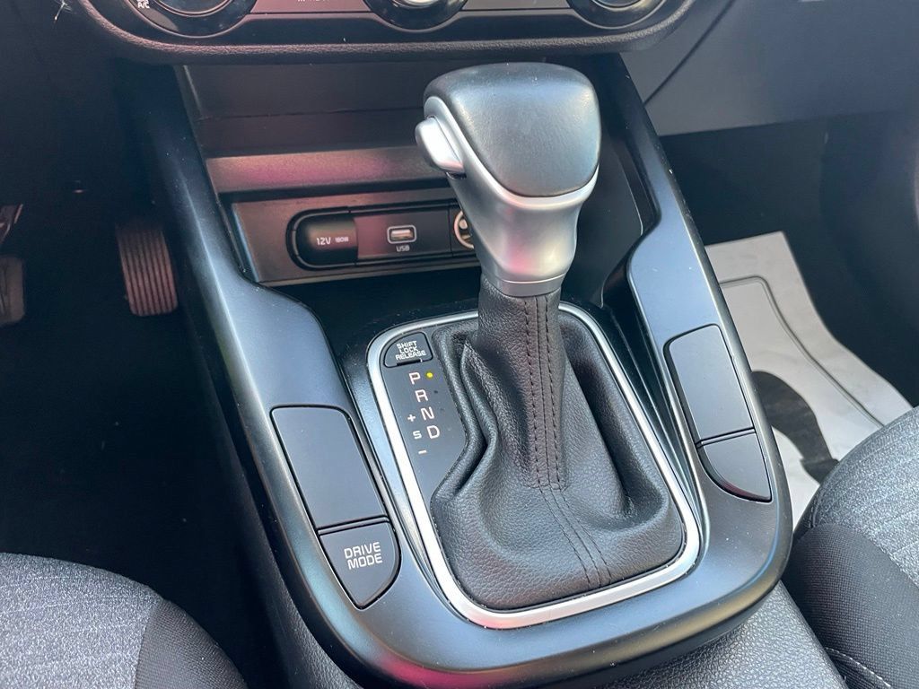Used 2020 Kia Soul GT-Line FWD image 18