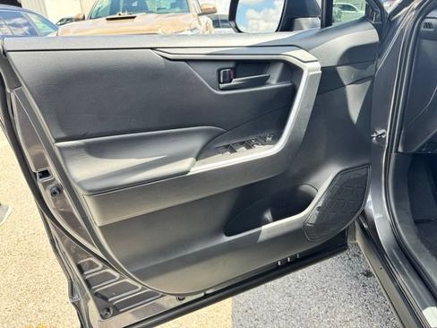 Used 2025 Toyota RAV4 LE FWD image 11