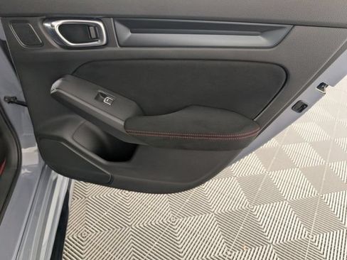 Used 2025 Honda Civic Type R image 26