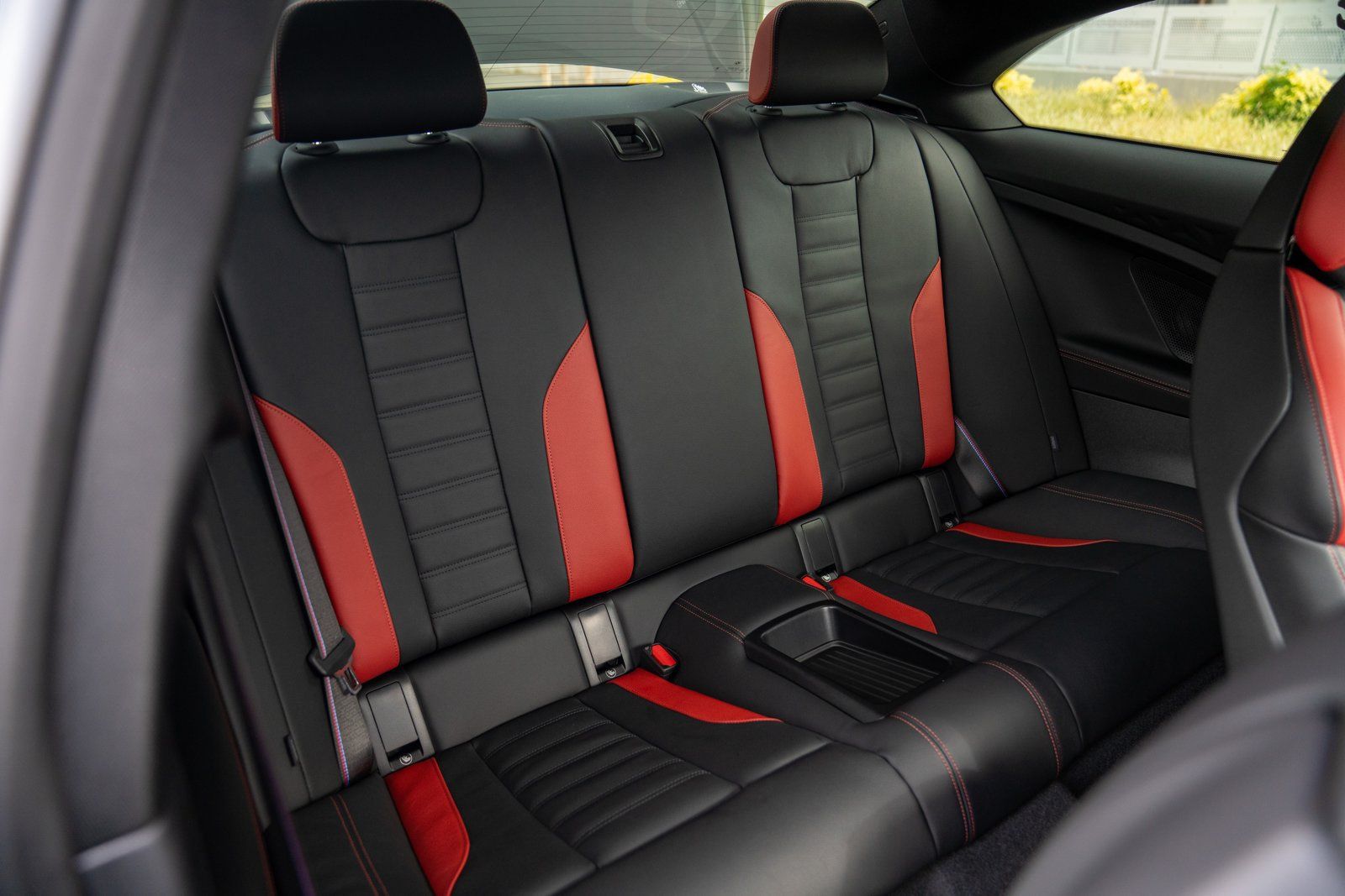 Used 2026 BMW M2 w/ Lighting Package RWD image 22