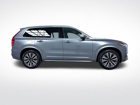 Used 2020 Volvo XC90 T6 Momentum w/ Protection Package Premier AWD/4WD image 2