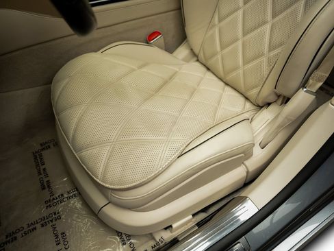 Used 2024 Mercedes-Benz Maybach S 580 4MATIC image 36