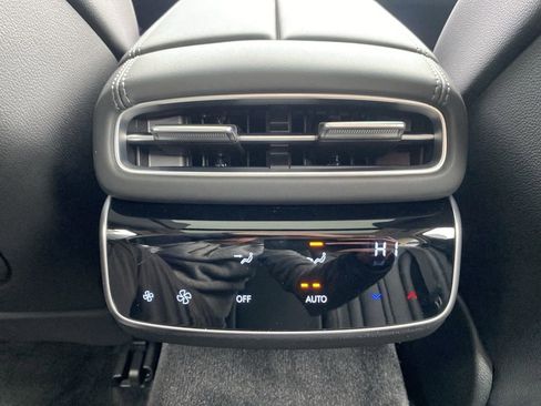 New 2026 Genesis G80 2.5T Advanced image 21