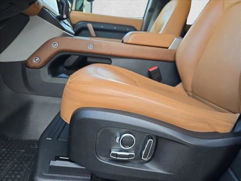 Certified 2023 Land Rover Defender 130 First Edition image 29