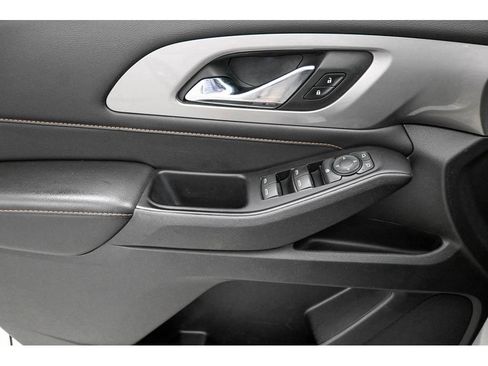 Used 2019 Chevrolet Traverse LS AWD/4WD image 10