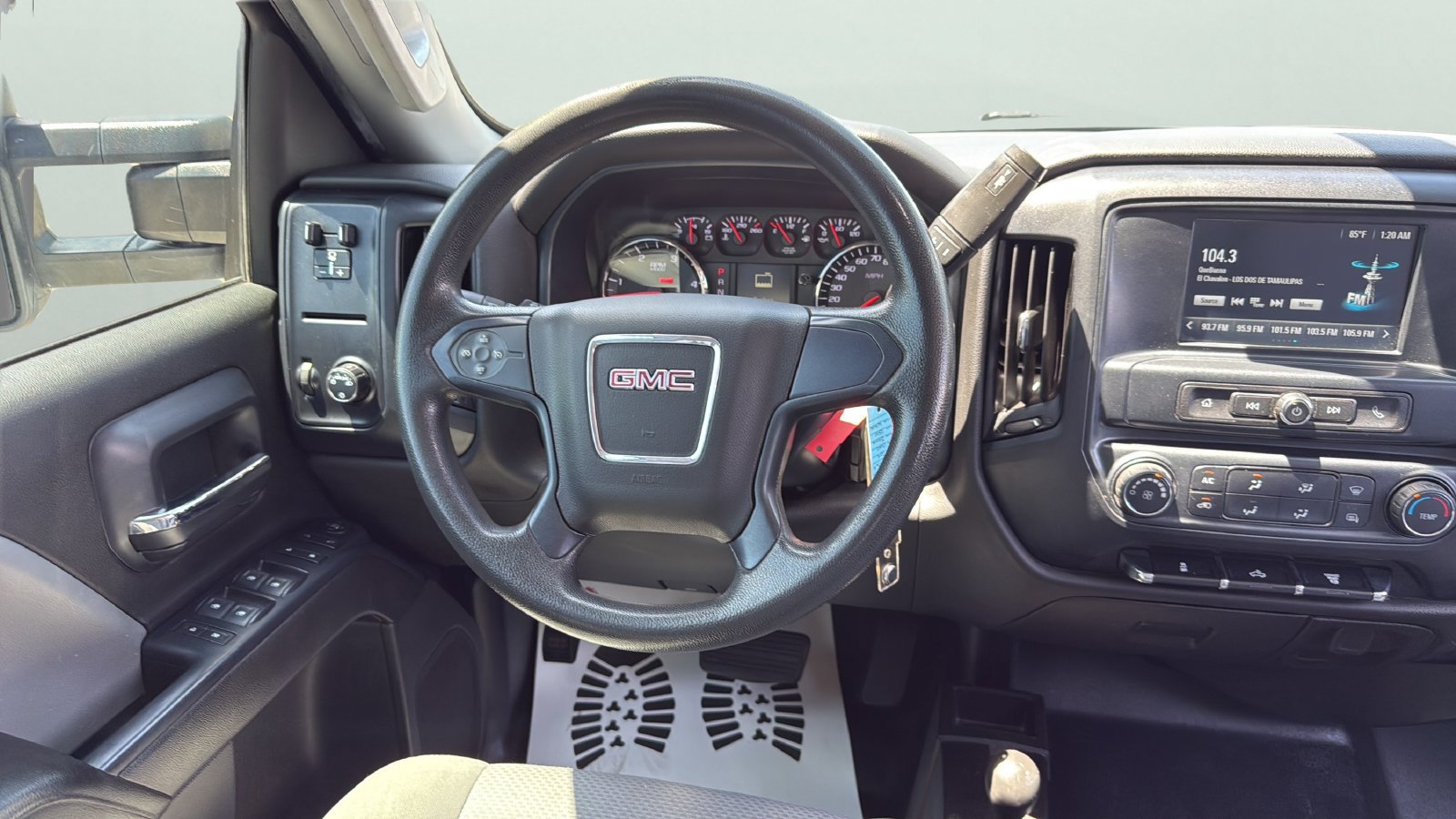 Used 2019 GMC Sierra 2500 4x4 Crew Cab w/ Sierra Convenience Package image 9