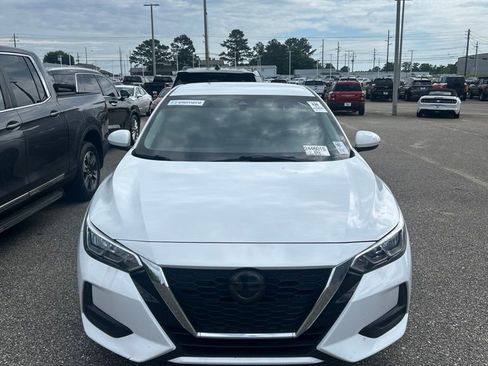 Used 2023 Nissan Sentra SV FWD image 2