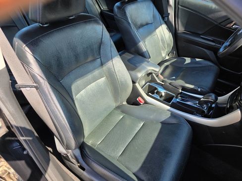 Used 2016 Honda Accord EX-L image 27