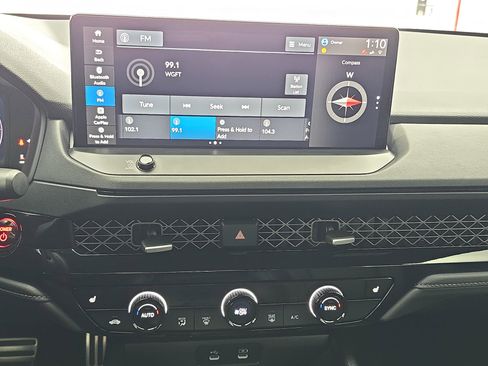 Used 2025 Honda Accord Sport image 19