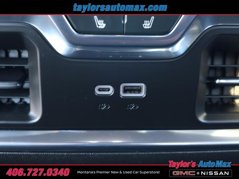 Used 2024 GMC Sierra 3500 Denali Ultimate image 43