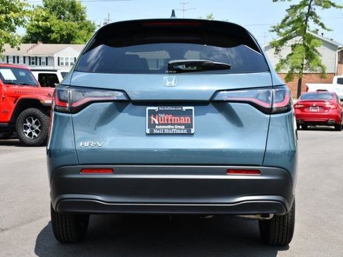 New 2026 Honda HR-V LX image 6