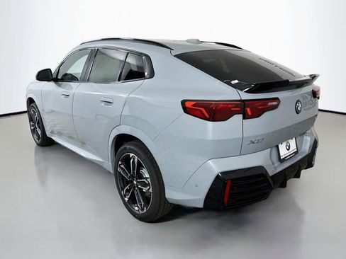 New 2026 BMW X2 xDrive28i w/ Technology Package AWD/4WD image 5