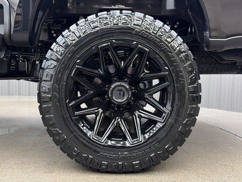 Used 2026 Ford F350 Platinum w/ FX4 Off-Road Package AWD/4WD image 12