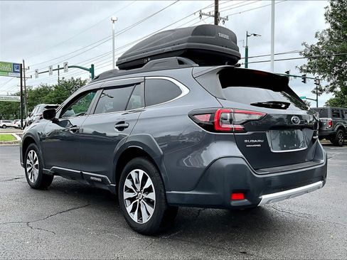 Used 2023 Subaru Outback Limited AWD/4WD image 4