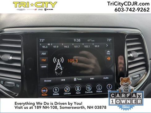 Used 2019 Jeep Grand Cherokee Altitude image 22