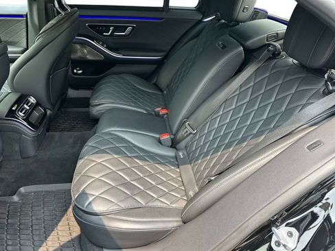 Certified 2023 Mercedes-Benz S 580 4MATIC Sedan image 11