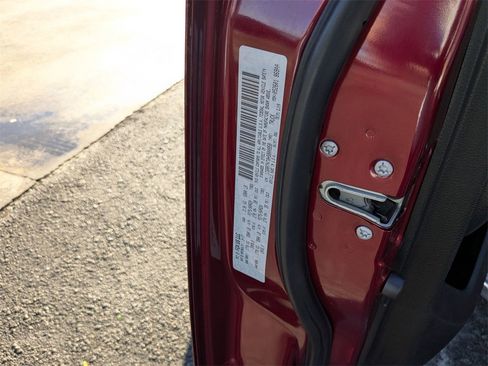 Used 2017 RAM 1500 Laramie w/ Convenience Group image 31