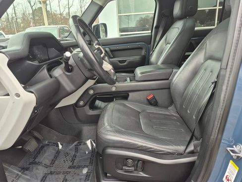 Used 2020 Land Rover Defender 110 HSE image 2