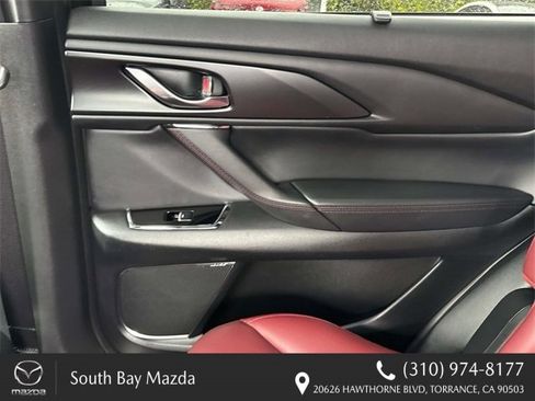 Used 2022 MAZDA CX-9 Carbon Edition image 13