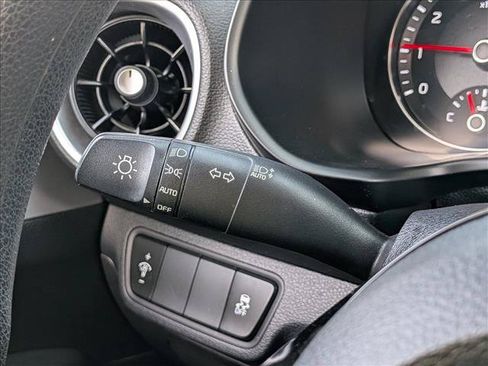 Used 2024 Kia Forte LXS FWD image 15