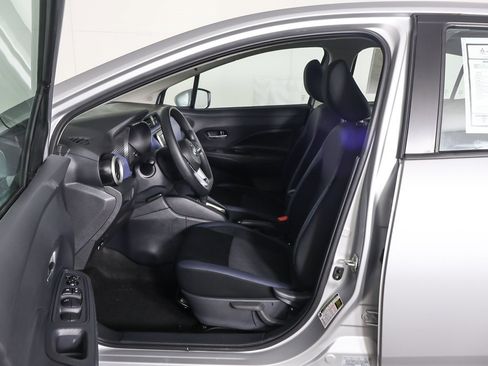 Used 2024 Nissan Versa SV w/ Trunk Package image 25