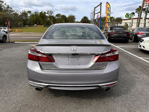 Used 2016 Honda Accord Sport image 6