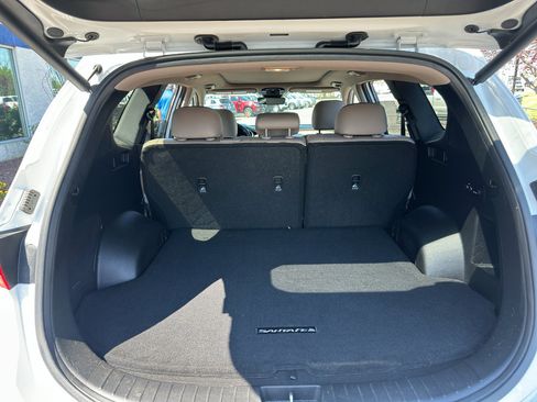 Used 2022 Hyundai Santa Fe SEL w/ Convenience + Premium Package image 14