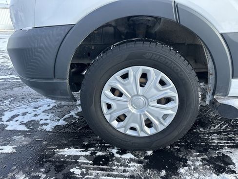 Used 2018 Ford Transit 250 130 Low Roof w/ Exterior Upgrade Package image 15