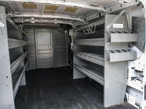 Used 2017 Ford Transit 350 148 Low Roof RWD image 44