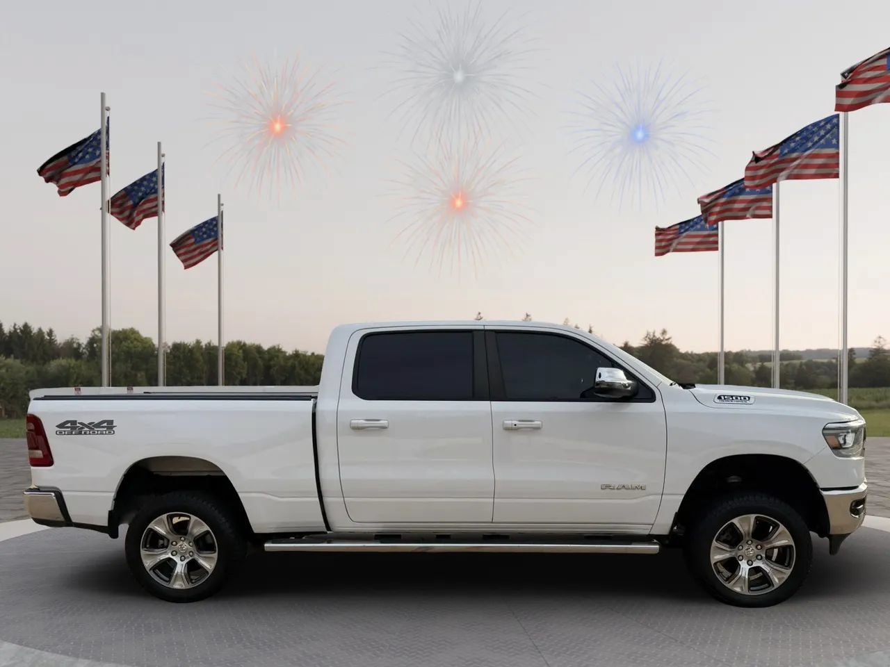 Used 2023 RAM 1500 Laramie AWD/4WD image 7