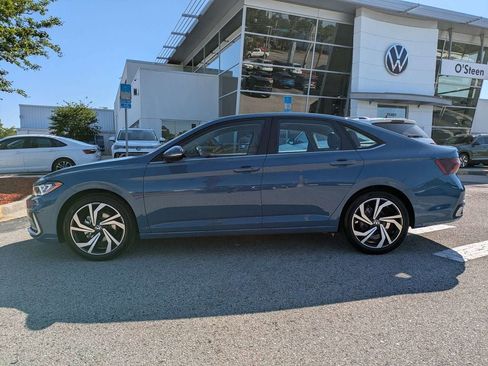 New 2026 Volkswagen Jetta SEL FWD image 3