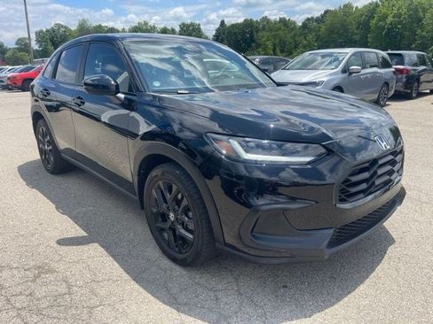 Used 2023 Honda HR-V Sport image 8