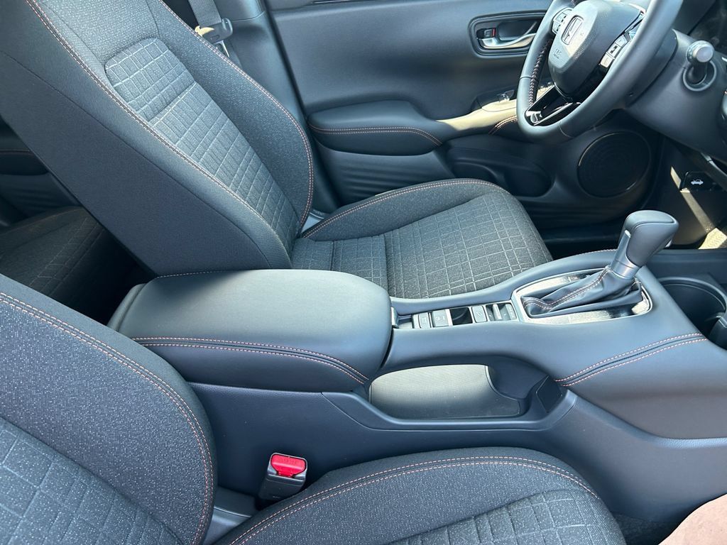 New 2026 Honda HR-V Sport image 20