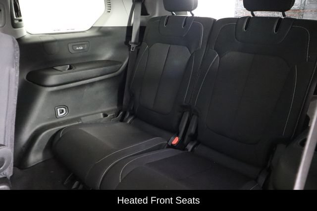 Used 2022 Jeep Grand Cherokee L Laredo w/ Luxury Tech Group I AWD/4WD image 17