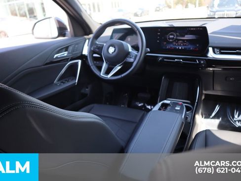 Used 2025 BMW X2 xDrive28i w/ Convenience Package image 26