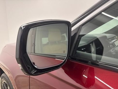Used 2025 Jeep Grand Cherokee Summit AWD/4WD image 14