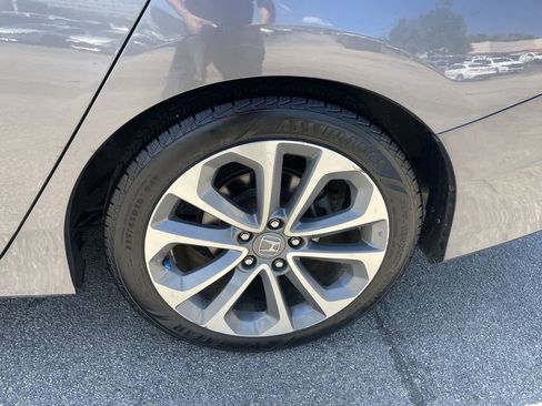 Used 2015 Honda Accord Sport image 10