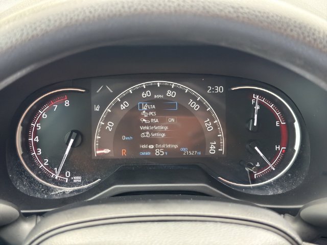 Used 2023 Toyota RAV4 LE FWD image 15
