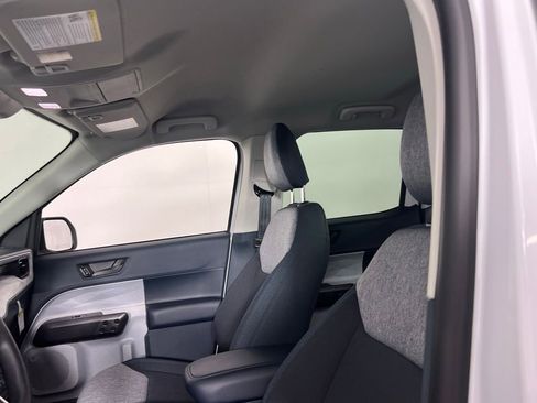 Used 2025 Ford Maverick XLT w/ Equipment Group 302A image 20