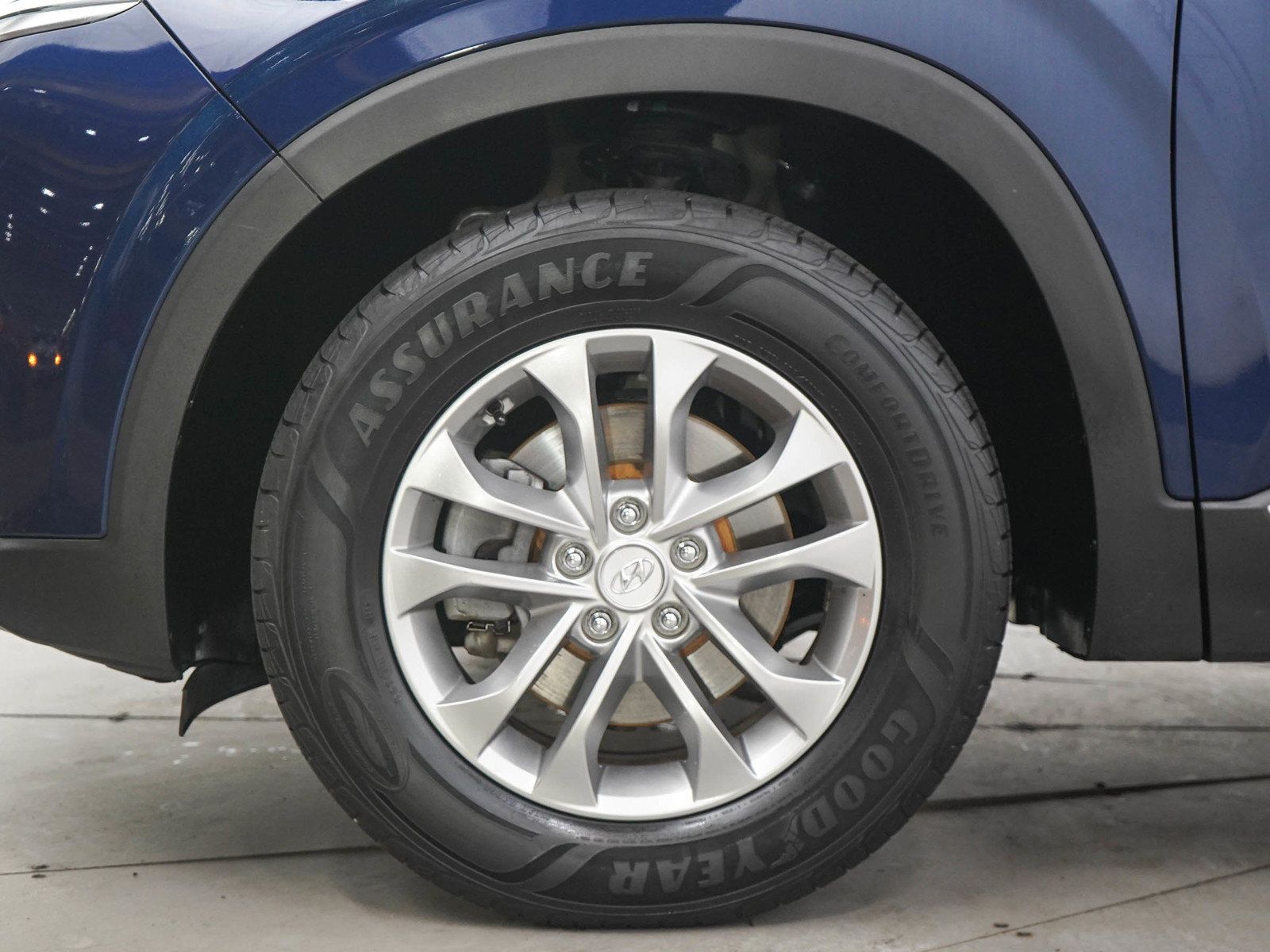 Used 2019 Hyundai Santa Fe SE AWD/4WD image 28