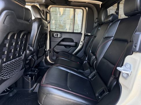 Used 2020 Jeep Gladiator Rubicon AWD/4WD image 28