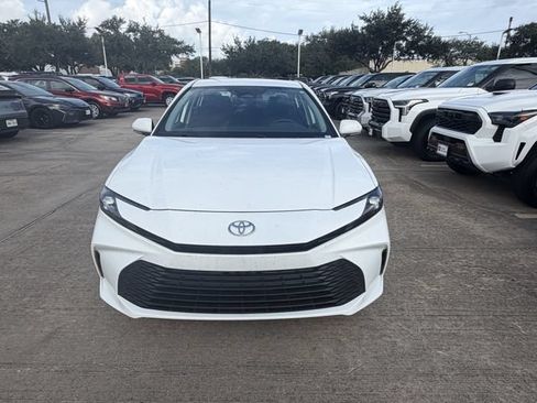 Used 2026 Toyota Camry LE FWD image 2
