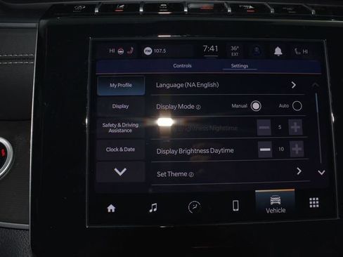 New 2025 Jeep Grand Cherokee Altitude w/ MOPAR Finishing Package AWD/4WD image 25