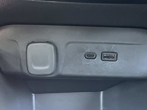 Used 2025 Chevrolet Trax ACTIV w/ Driver Confidence Package image 26