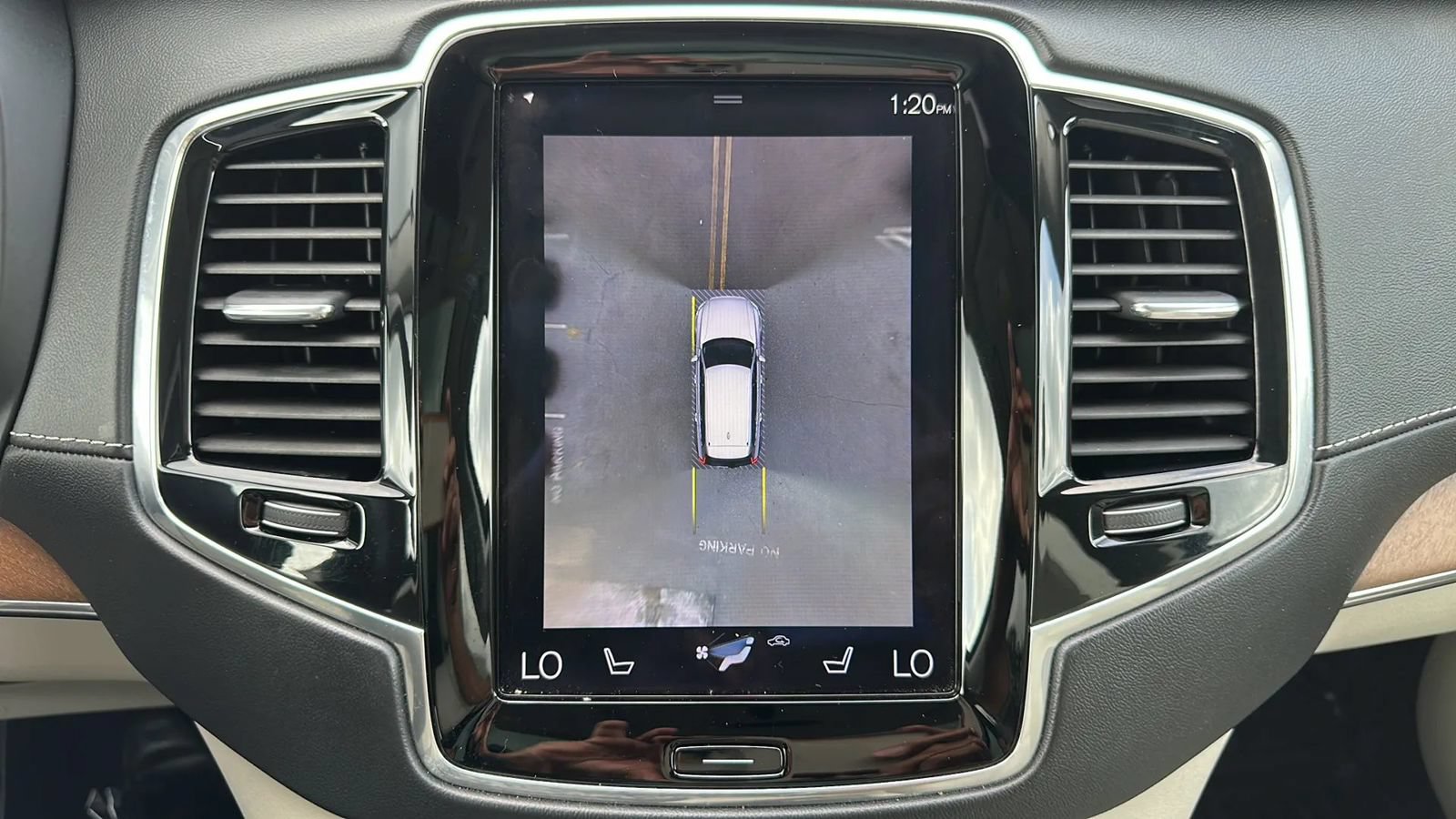 Used 2017 Volvo XC90 T6 Inscription w/ Vision Package AWD/4WD image 21