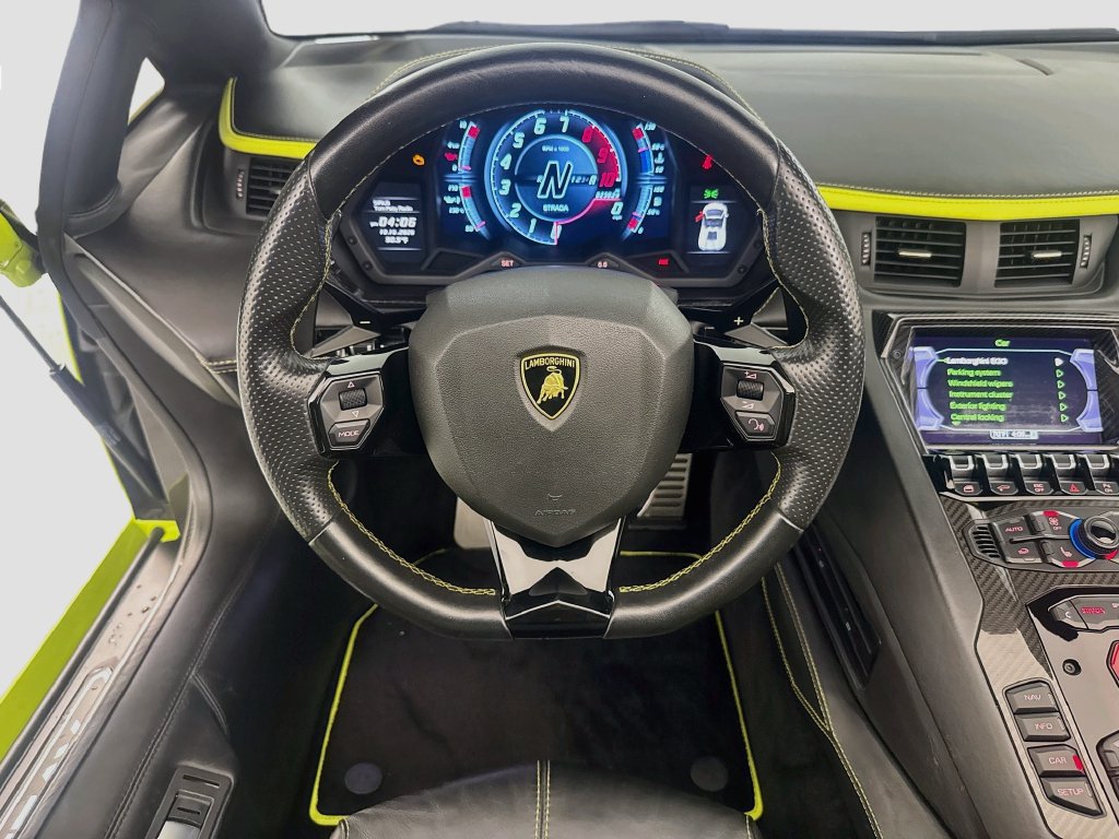 Used 2019 Lamborghini Aventador S AWD/4WD image 23