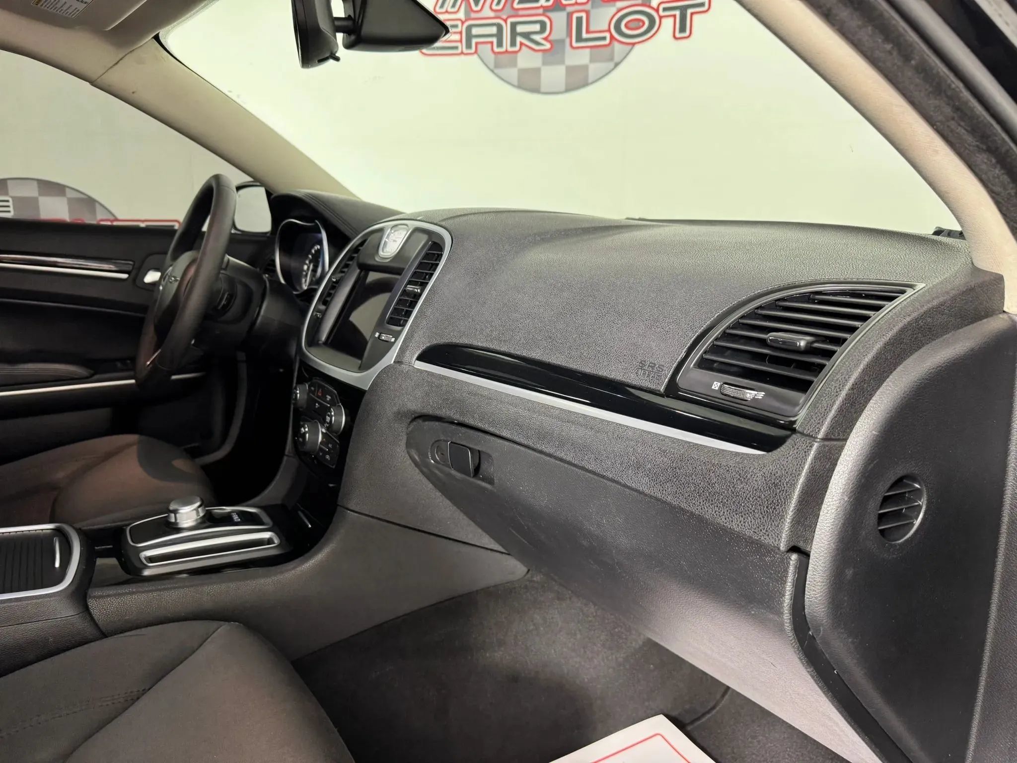 Used 2023 Chrysler 300 Touring w/ Sport Appearance Package RWD image 12