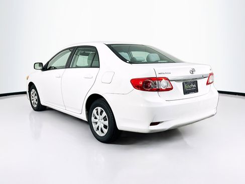 Used 2011 Toyota Corolla LE image 5