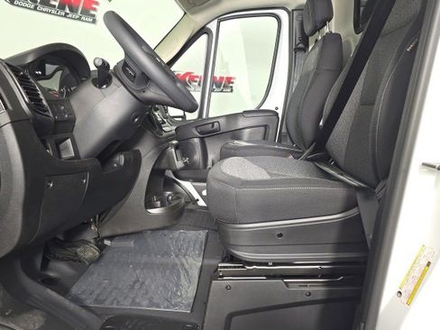 New 2026 RAM ProMaster 2500 w/ Convenience Group image 24